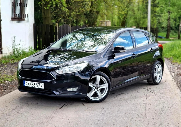 Ford Focus cena 34800 przebieg: 118000, rok produkcji 2015 z Kraków małe 596